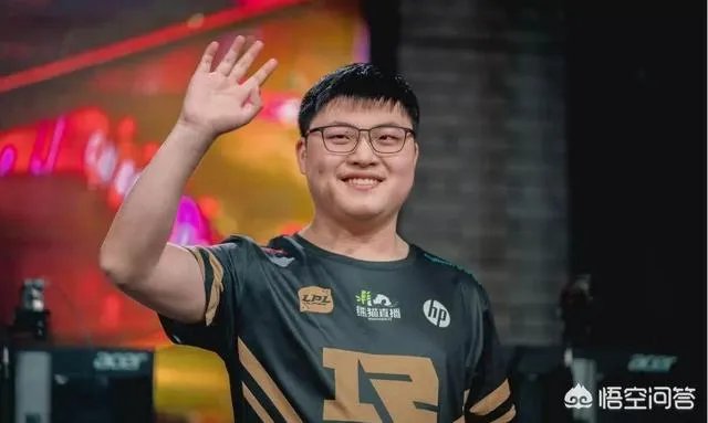 英雄联盟微博之夜电竞选手有排面，uzi排名超越CXK，the shy入围前十，怎么评价？
