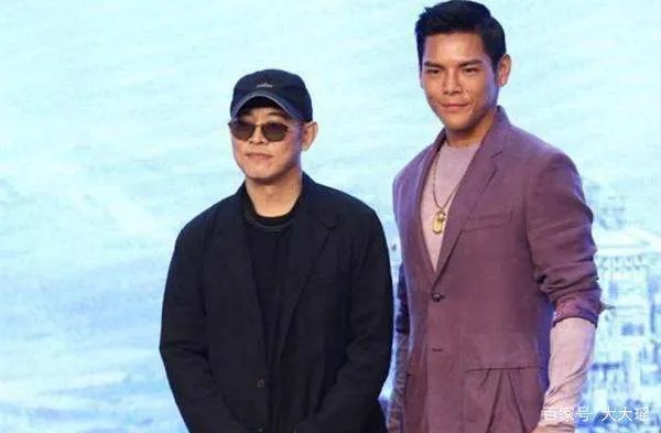 向太替李连杰澄清捐100亿传闻，并曝光李连杰真实家底，你怎么看