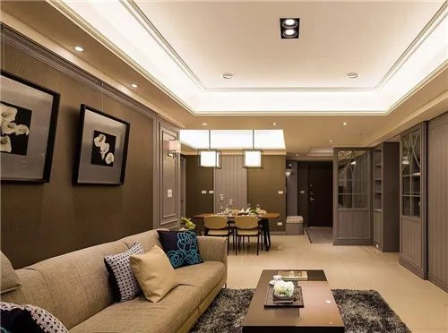 dc是直流电还是交流电