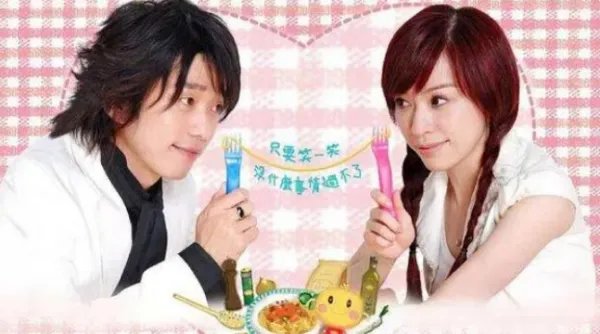 王心凌微博晒出周日户外随拍图，她还演过哪些电视剧呢？