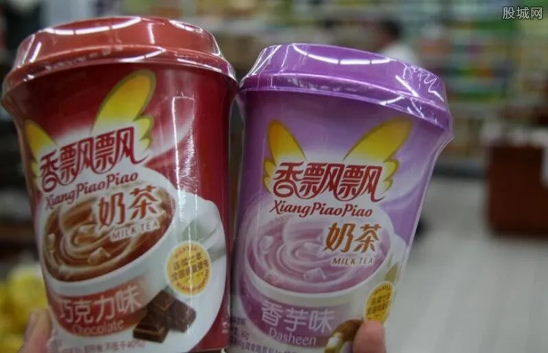 香飘飘2019年半年财报 香飘飘半年仅赚2万