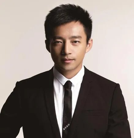 汪小菲身高体重多少  网传身价高达23亿