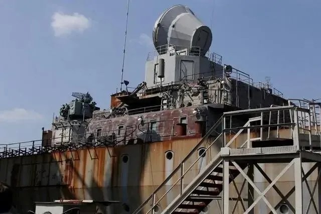 乌克兰号巡洋舰用的是什么动力系统？