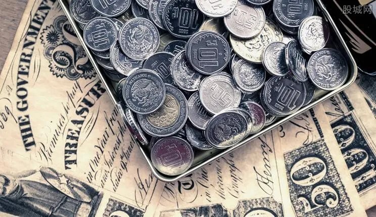 阿根廷比索大跌 阿根廷经济现状崩溃了吗？