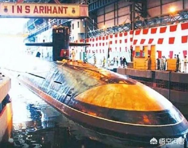 印度国产核潜艇到底是什么样子？为什么造价堪比大型航母还差点创造一项纪录？