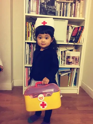 梅婷女儿COS照曝光 网友：下一个“飞天视后”