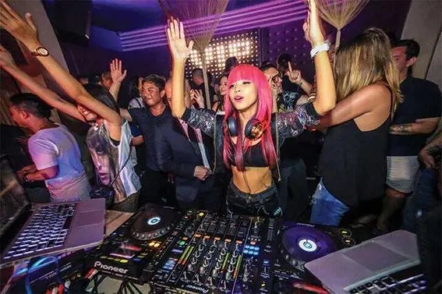 北京夜生活，有什么好玩推荐一下？