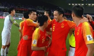 国足亚洲杯1/4赛对阵伊朗，新华社却看衰：有惊无喜，出局是大概率事件，你怎么看？