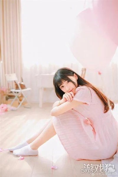 如何评价kpl解说琪琪？