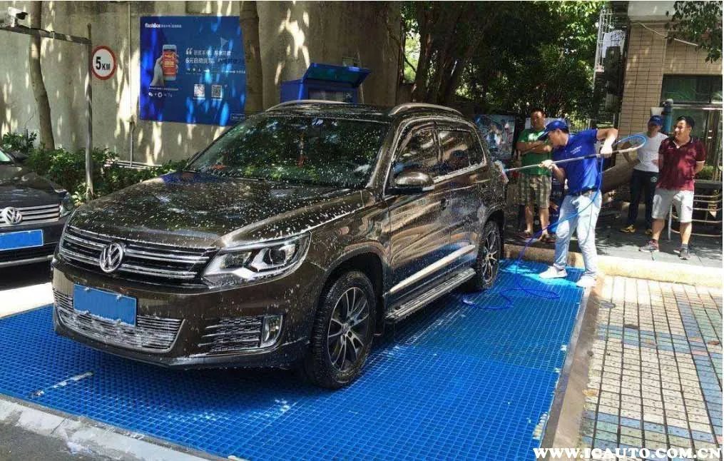 自助洗车机价格报价，自助洗车机多少钱一台