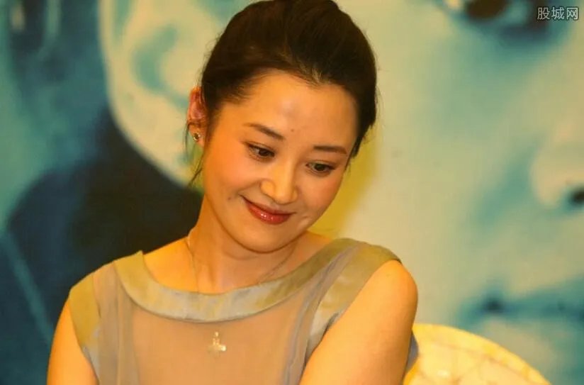 王雪冰许晴什么关系 许晴被王雪冰包养了吗