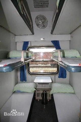 K9052硬卧和硬座车厢是怎么分布