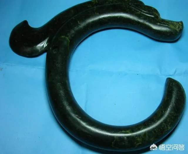 为什么中国是龙图腾不是凤图腾？