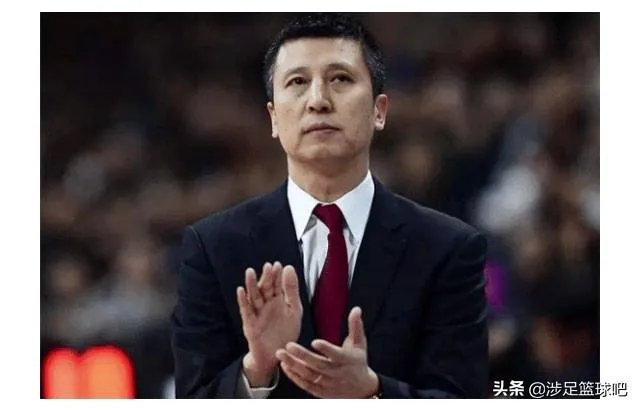 郭士强正式签约广州男篮，他的年薪有多少？会比辽宁时期高吗？