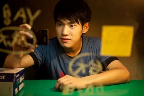 比悲伤更悲伤的故事演员表