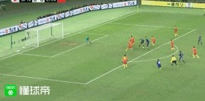 东亚杯-国足1-2负日本，你怎么看？