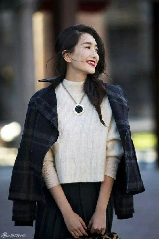 《花儿与少年》里江疏影比古力娜扎更会穿衣服？