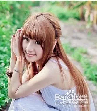 齐刘海直发发型扎法大全