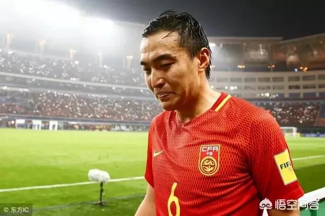 冯潇霆发长文招黑，如何正确解读？