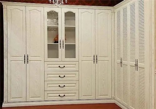 一般整体衣柜的价格是多少 整体衣柜如何计算才划算