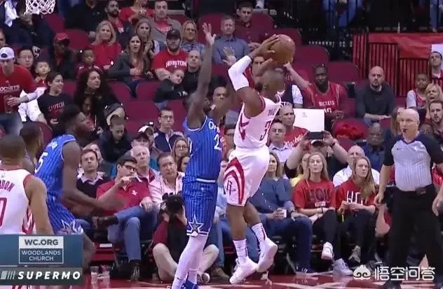 保罗复出首场，火箭复仇魔术，怎么评价保罗在火箭队的作用？