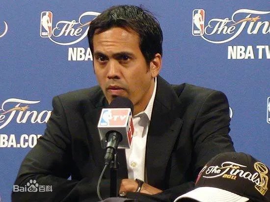 埃里克·斯波尔斯特拉的人物评价