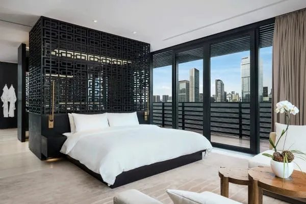 杭州酒店床品抹布装芯片，这个芯片主要是用来干嘛的？