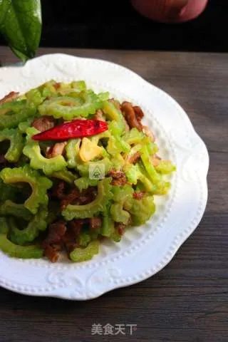 苦瓜炒肉