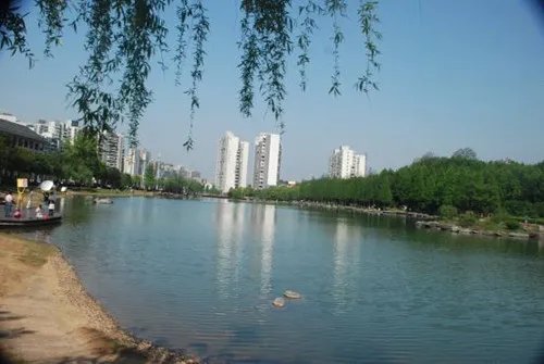 长沙哪里婚纱照拍的好 长沙婚纱照拍摄景点有哪些