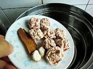 馋嘴小吃---话梅花生