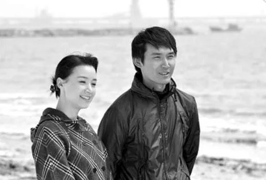 再婚进行时欧阳的扮演者是谁，他的资料详细点