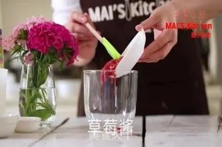 小清新 | 草莓炼乳冰淇淋