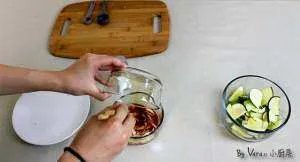 凉拌小南瓜的做法步骤图，凉拌小南瓜怎么做