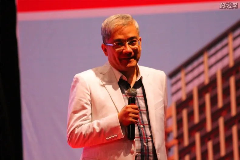 经济学家郎咸平上热搜 出轨小三缪洁晶事件再度引热议