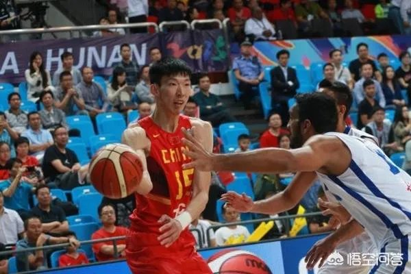 伊朗男篮大胜日本男篮26分，哈达迪砍下22分15篮板制霸内线，对此你怎么看？