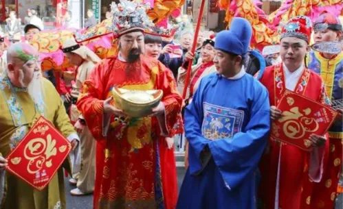 大年初几迎财神