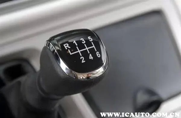 汽车档位介绍，自动挡汽车的档位及使用方法
