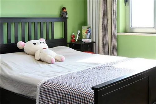 小卧室窗帘效果图  4款小户型卧室窗帘设计