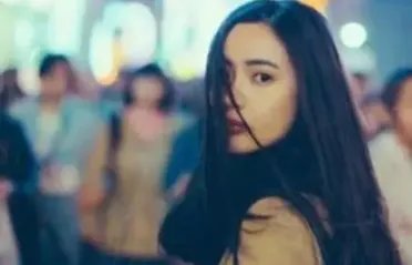 有没有一些好听又流行的网络歌曲啊？