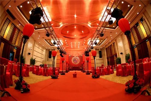 传统中式婚礼的几种习俗 中式婚礼的讲究