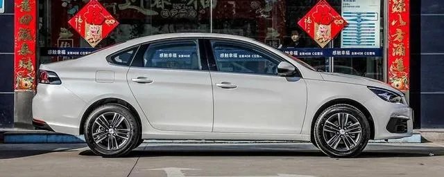 标致新308油耗多少？