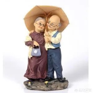 上联：跪天跪地跪亲娘，求下联？