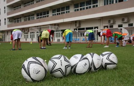 恒大皇马足球学校的招生简介