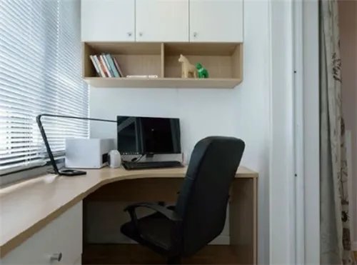 封闭阳台装修效果图大全   10平米阳台装修设计技巧