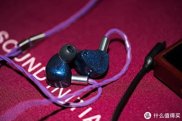 不吹不黑 耳机评测 篇三：*级耳机听ACG是什么感受？——西安线下小聚
