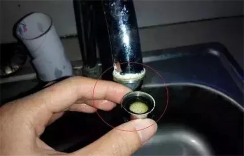 水龙头过滤网怎么拆  水龙头过滤网三大清洗方法
