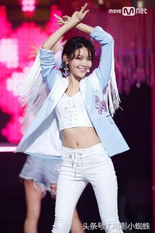 少女时代解散了吗