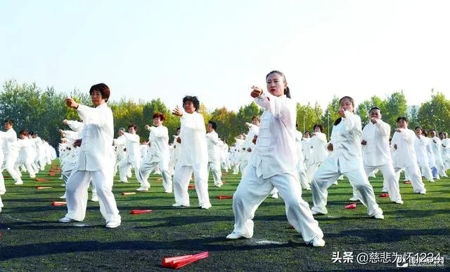 练八段锦有什么好处？