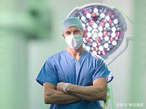 每年8月19日是中国医师节去年医师节是星期一，今年是星期几