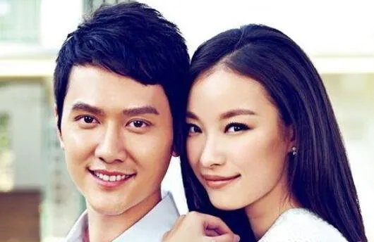 冯绍峰家庭背景惊人 竟然是典型的富二代